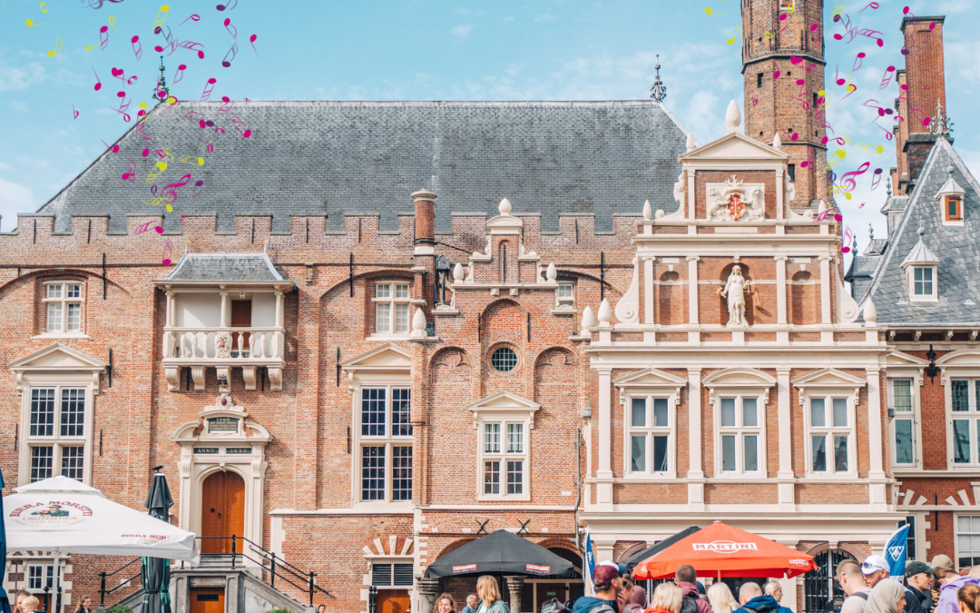 Ontbijt voor 75-jarige Haarlemmers op het stadhuis ivm jubileum